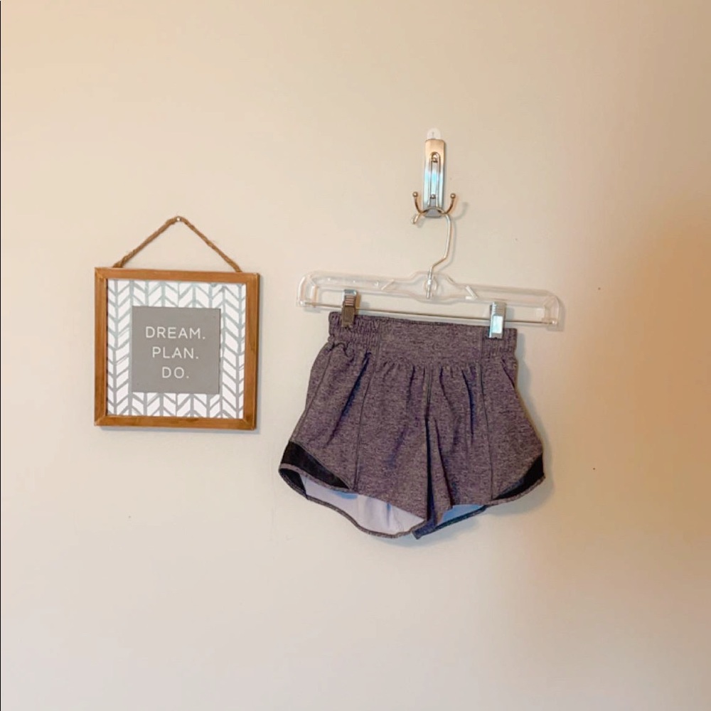 LULULEMON WOMENS RUNNING SHORTS